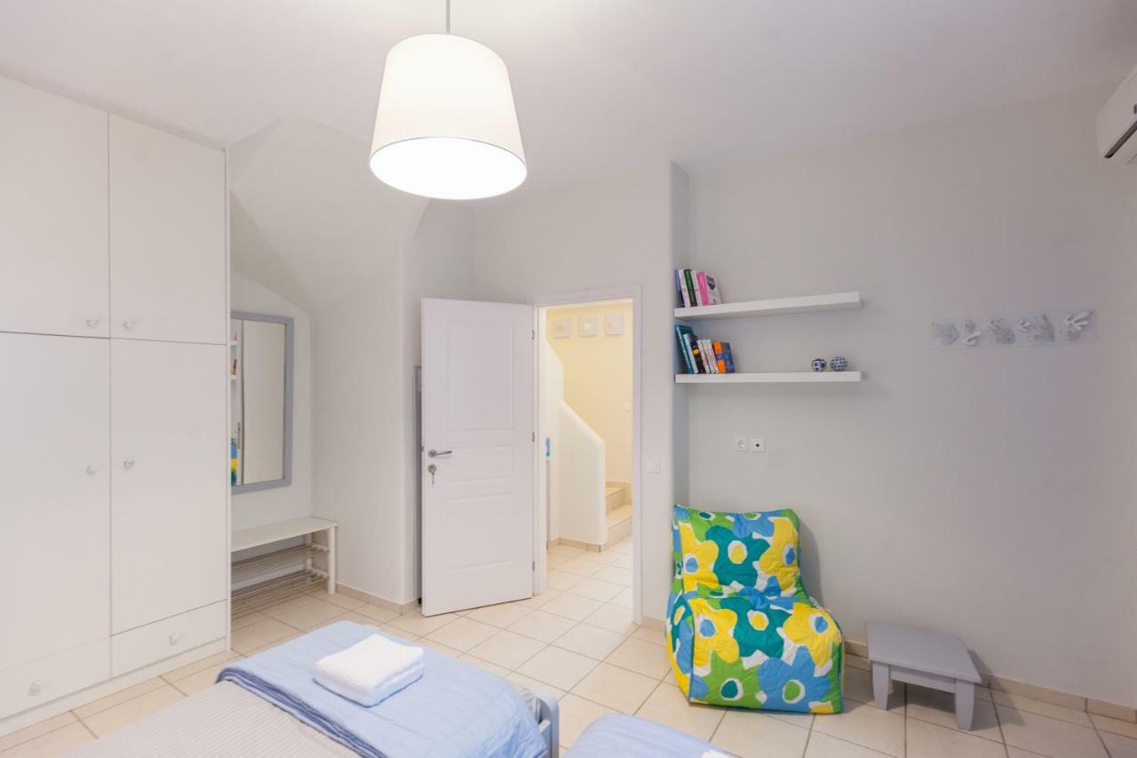 Just Blue With Amazing Sea Views In Piso Livadi Villa Dış mekan fotoğraf